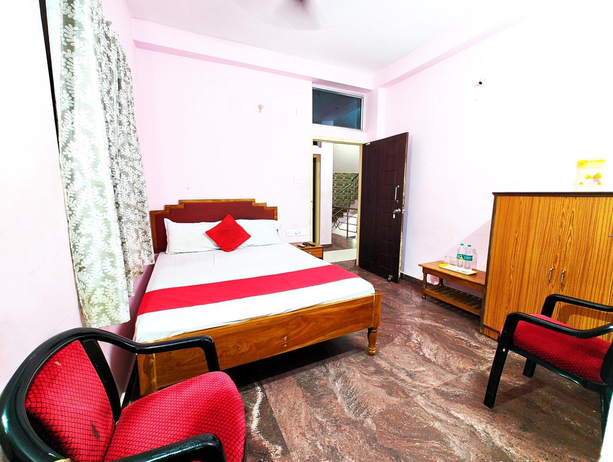 Goroomgo Planet 9 Near Sea Beach - Excellent Customer Choice- Best Seller Puri